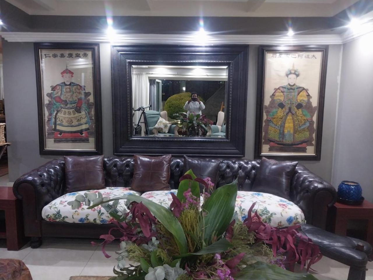 The Elephant Room At Frederick'S Place Pretoria-Noord Εξωτερικό φωτογραφία