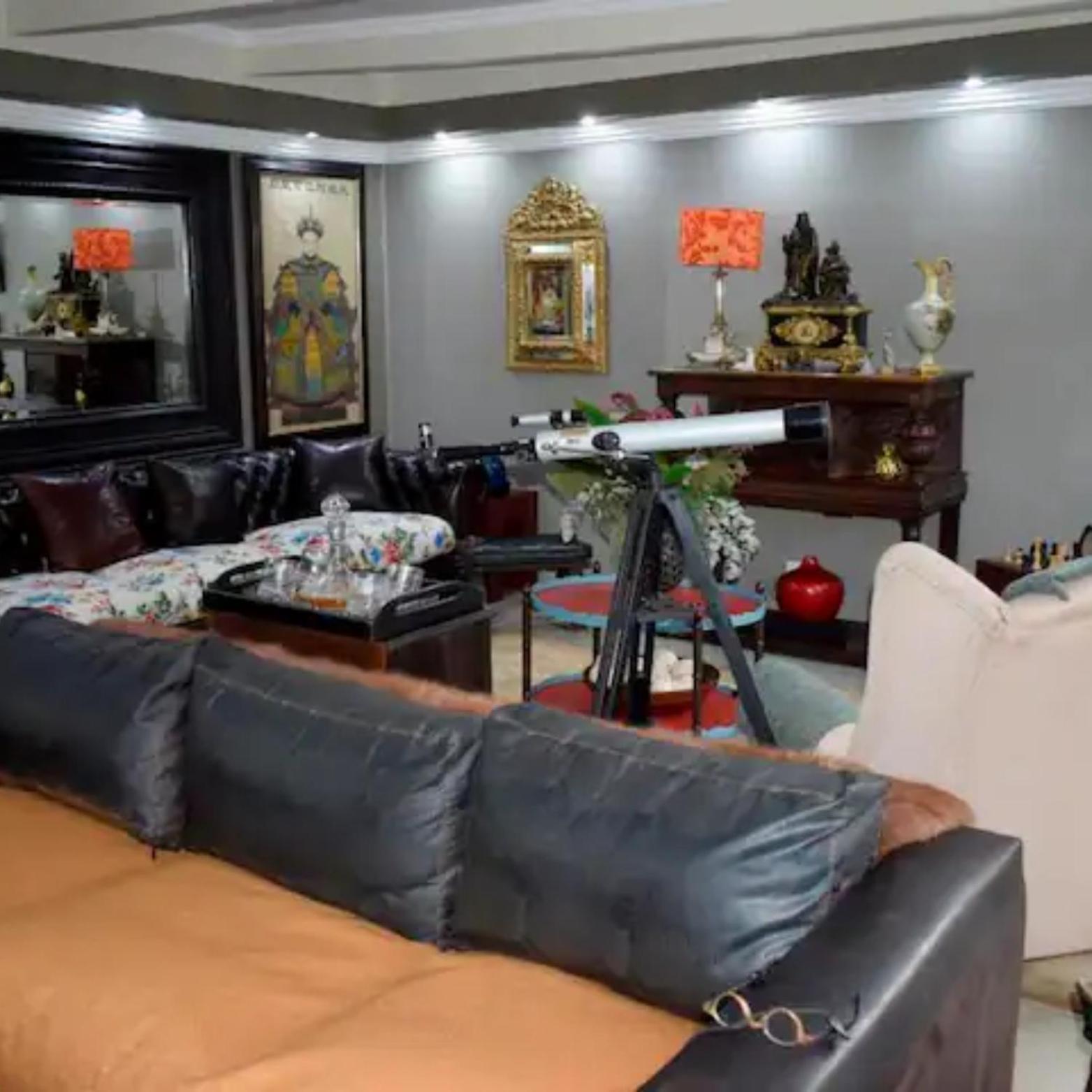 The Elephant Room At Frederick'S Place Pretoria-Noord Εξωτερικό φωτογραφία